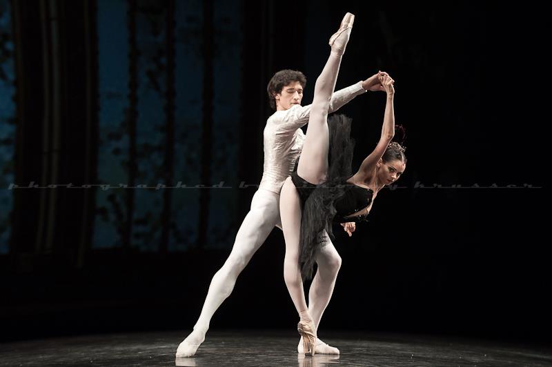 olesya-novikova-and-danila-korsuntsev