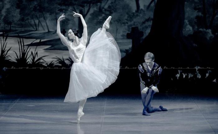 olesya-novikova-and-leonid-sarafanov-in-giselle-11