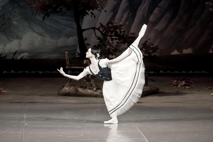 olesya-novikova-in-giselle-7